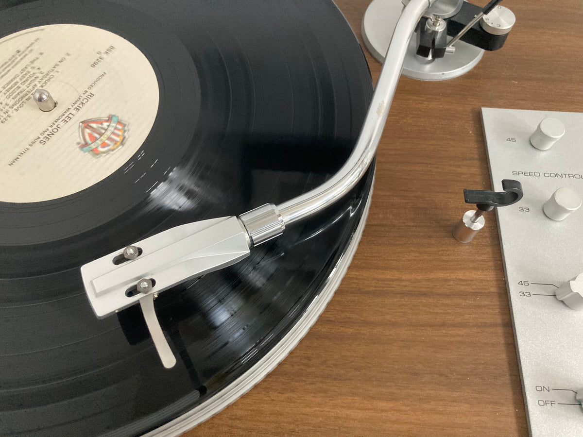 Rare YAMAHA YP-511 (1977) Direct Drive turntable. Exquisite manual 