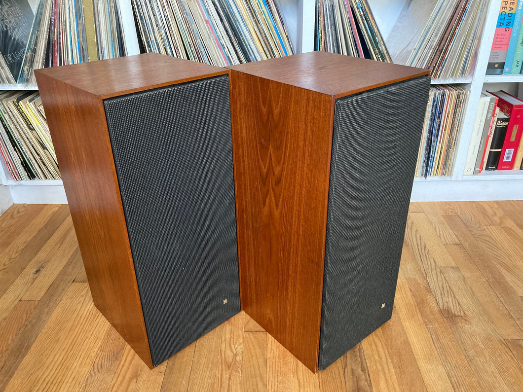 Tom Audreath Rijd weg Gaan wandelen Rare BANG & OLUFSEN Beovox 3000 (1970) two-way speakers. Warm, smooth –  Silverface Audio