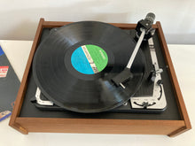 Load image into Gallery viewer, Fully restored DUAL 1009 SK (1968) turntable | 4-speed idler-drive in original “breadbox” case.
